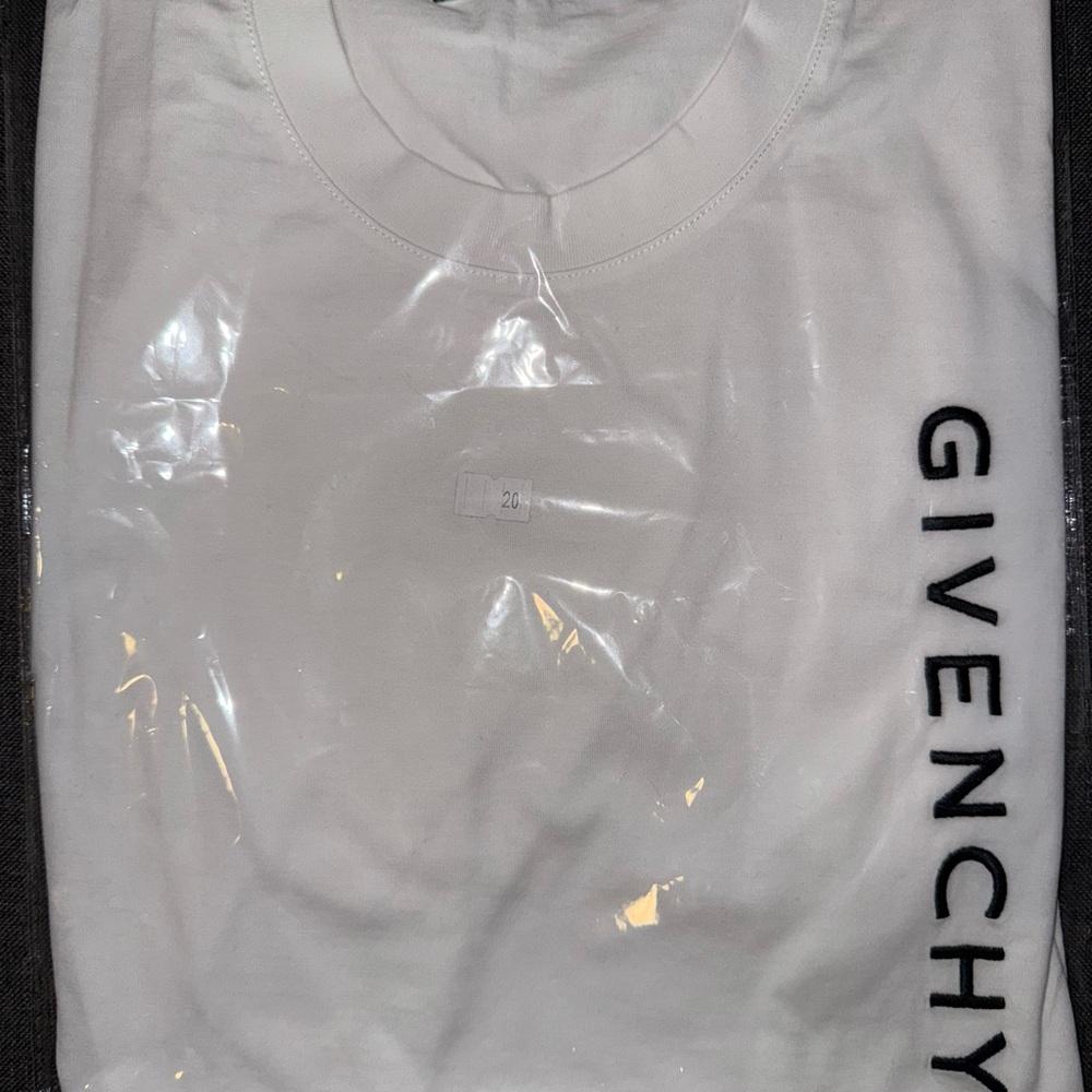 Givenchy small White T-Shirt